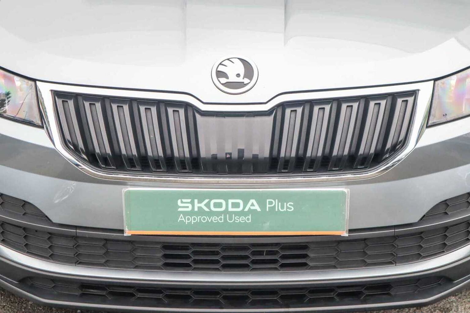 SKODA KAROQ TSI SE