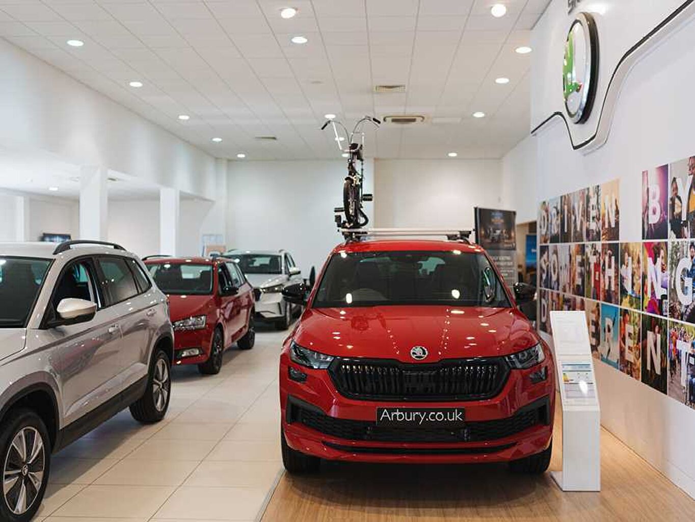 SKODA KAROQ TSI SE