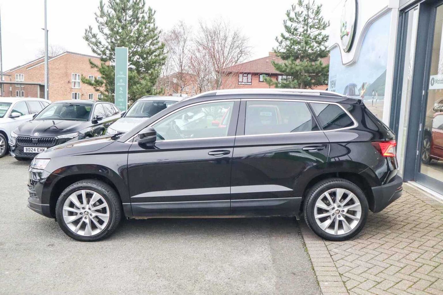 SKODA KAROQ TSI SE L