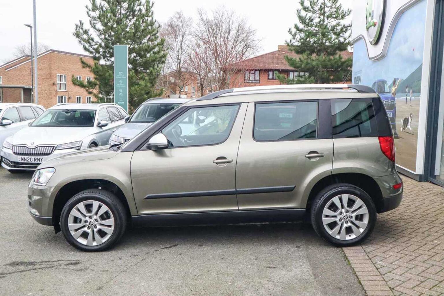 SKODA YETI OUTDOOR TSI 110 DSG SE L Drive