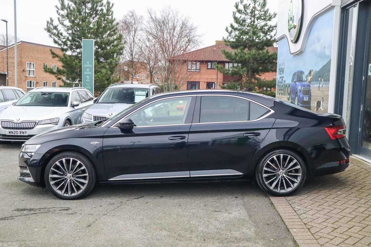 SKODA SUPERB TSI iV DSG Laurin + Klement