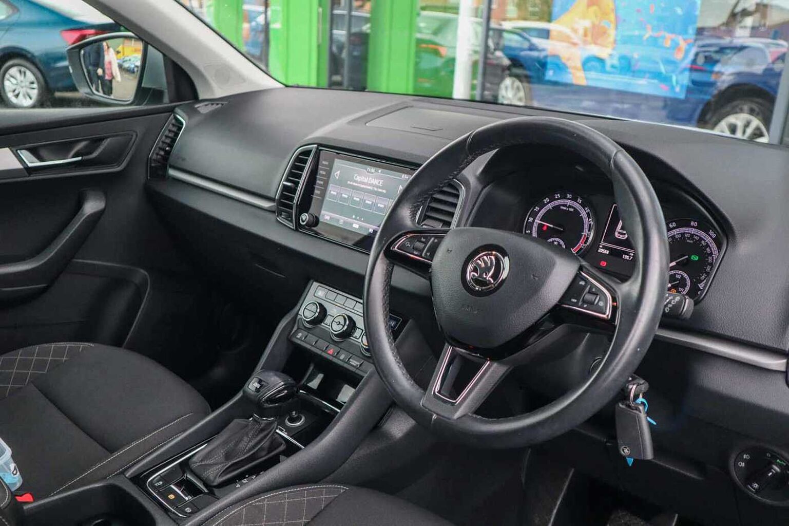 SKODA KAROQ TDI DSG SE