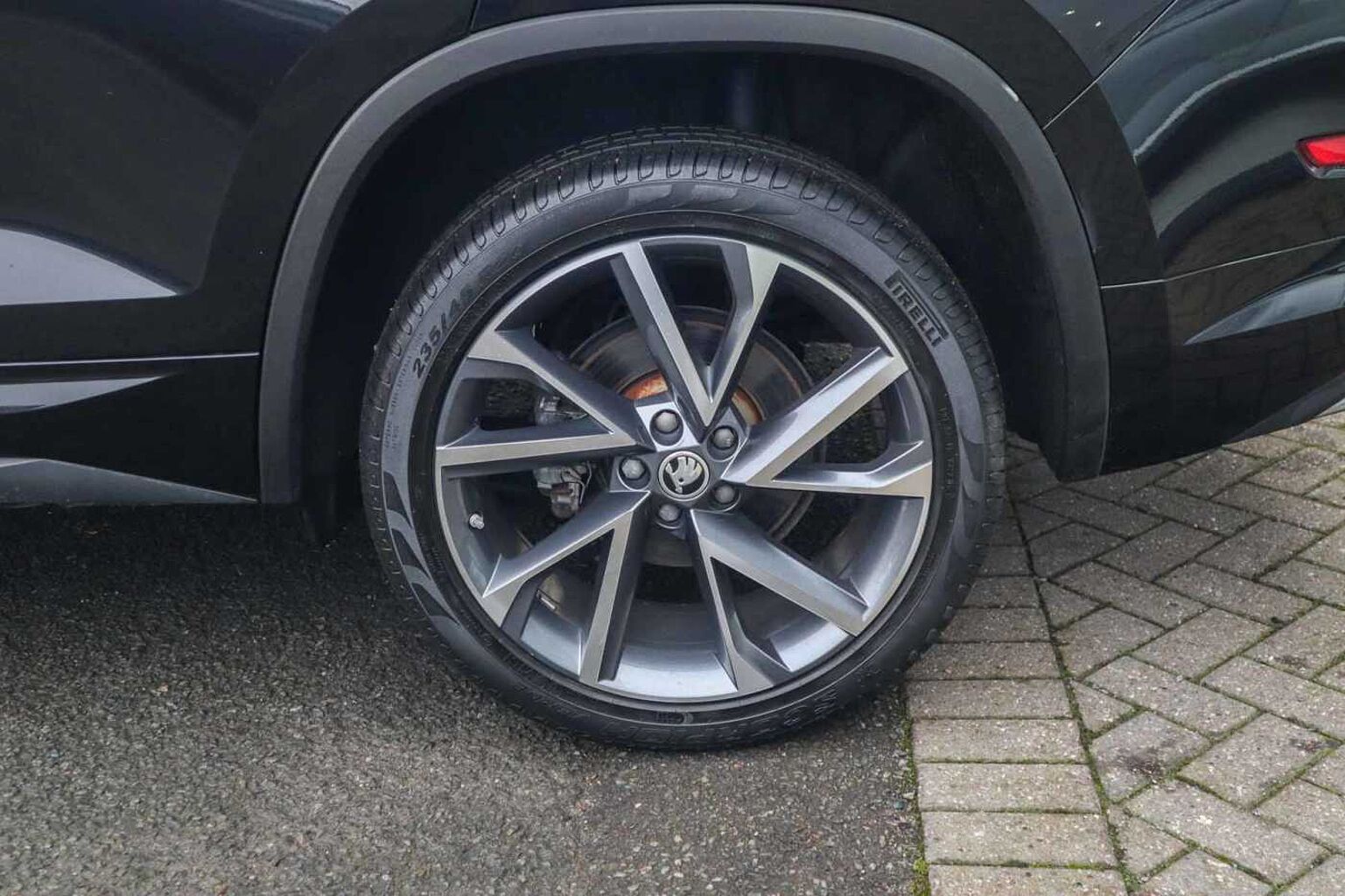 SKODA KODIAQ TSI 190 4x4 DSG Sport Line