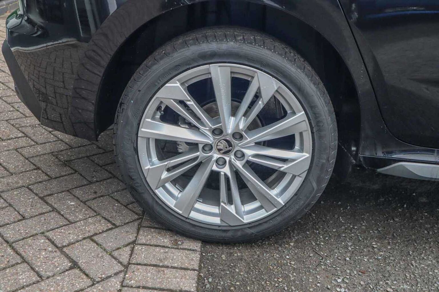 SKODA KAMIQ TSI SE L