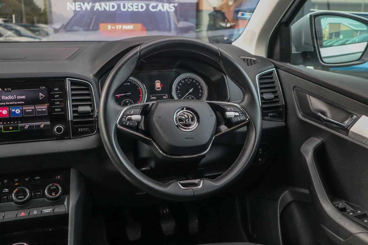 SKODA Karoq 1.0 TSI SE Drive SUV 5dr Petrol Manual Euro 6 (s/s) (110 ps)