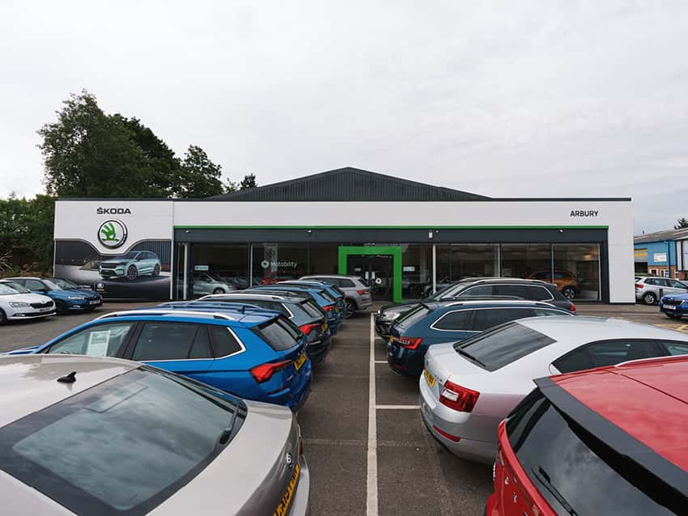 SKODA Karoq 1.0 TSI SE Drive SUV 5dr Petrol Manual Euro 6 (s/s) (110 ps)