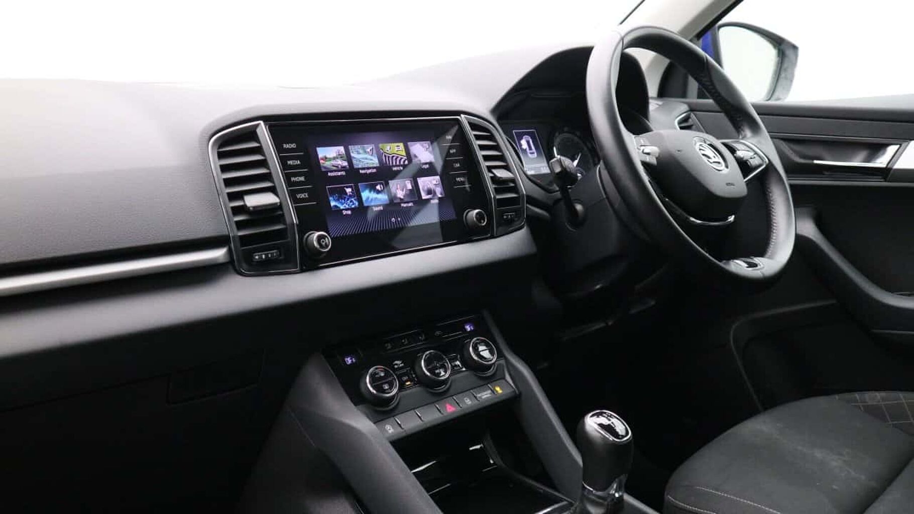 SKODA Karoq 1.0 TSI SE SUV 5dr Petrol Manual Euro 6 (s/s) (116 ps)