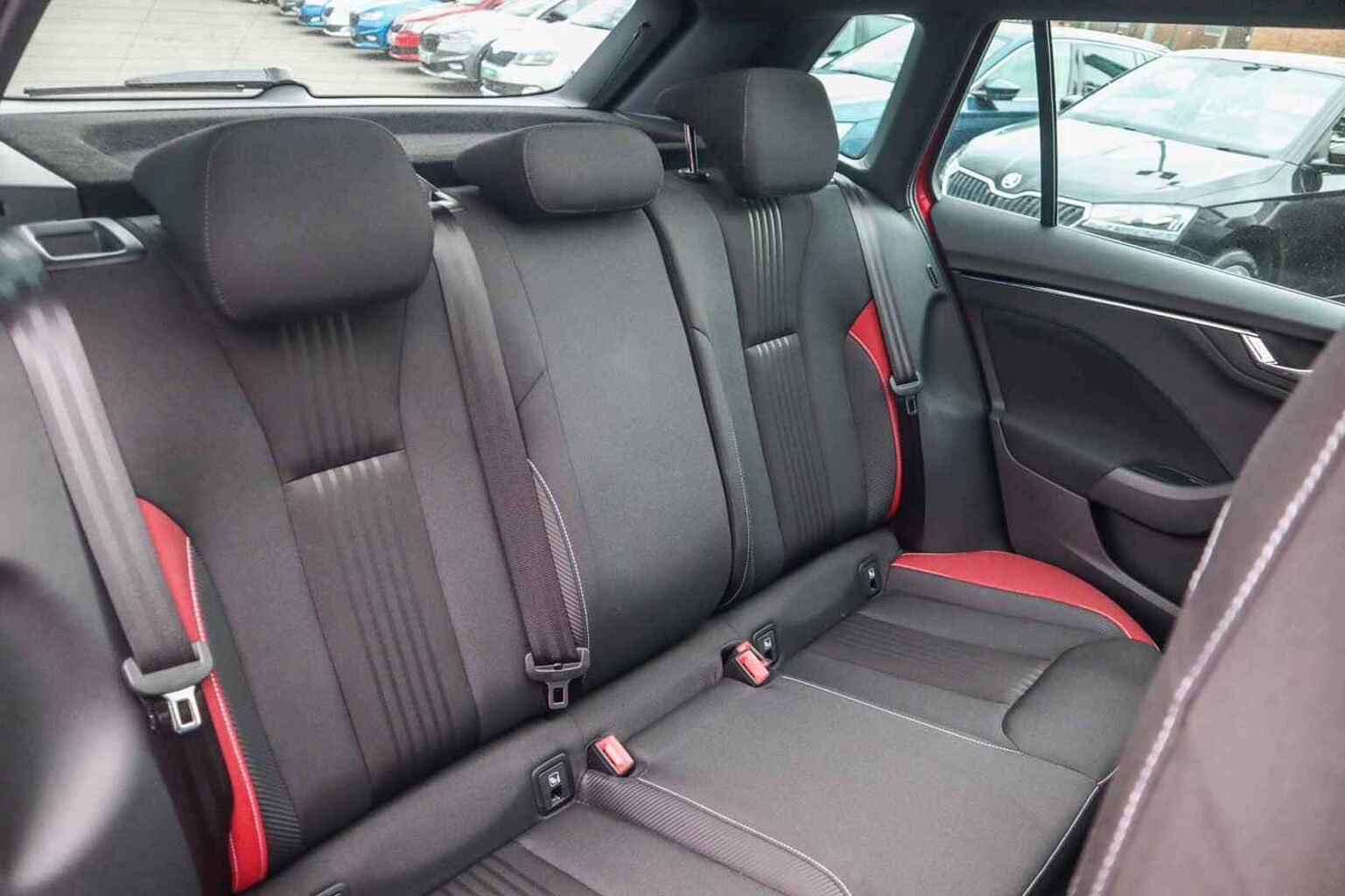 SKODA Kamiq 1.0 TSI Monte Carlo SUV 5dr Petrol Manual Euro 6 (s/s) (110 ps)