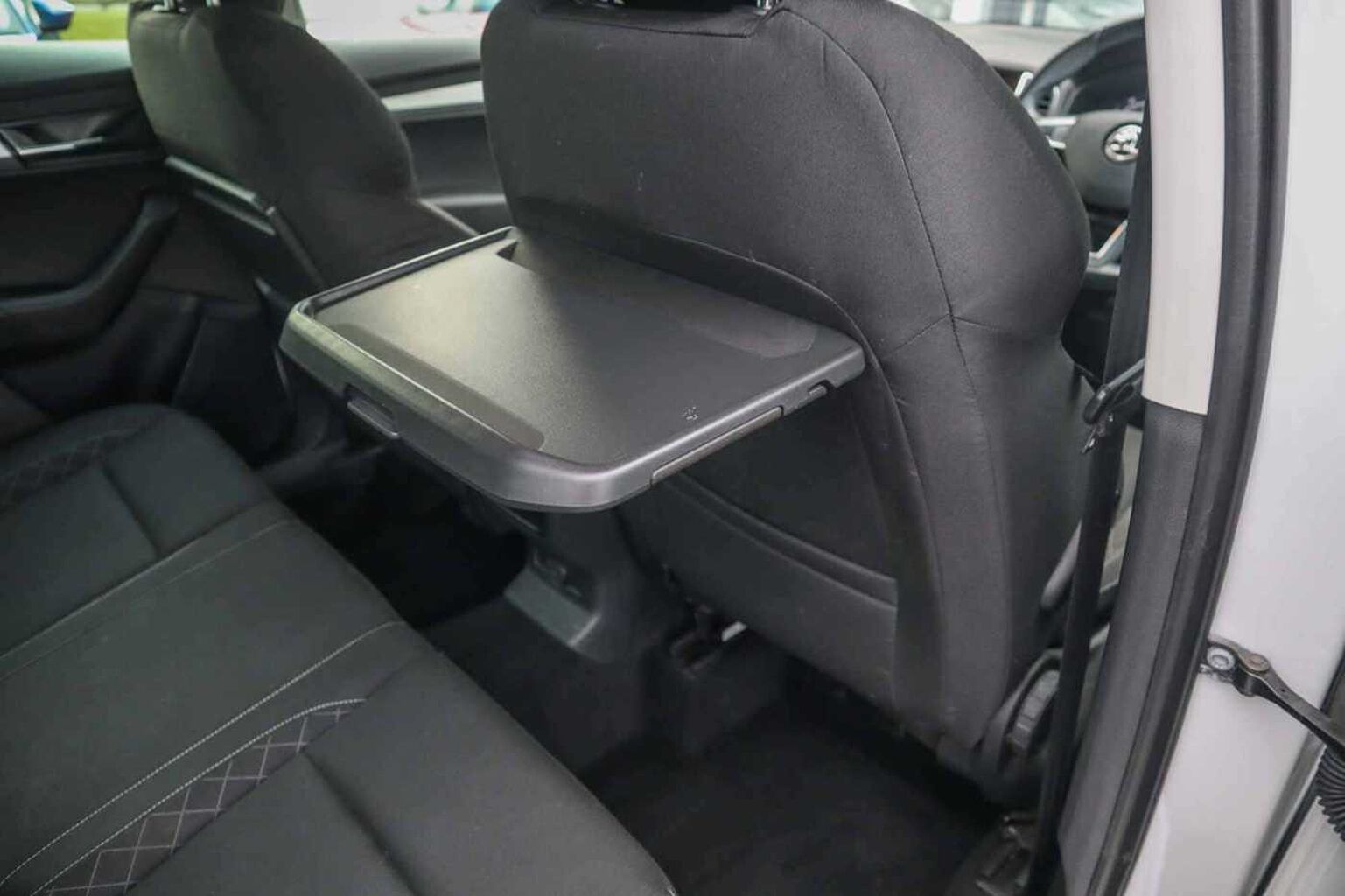 SKODA Karoq 1.0 TSI SE SUV 5dr Petrol Manual Euro 6 (s/s) (115 ps)