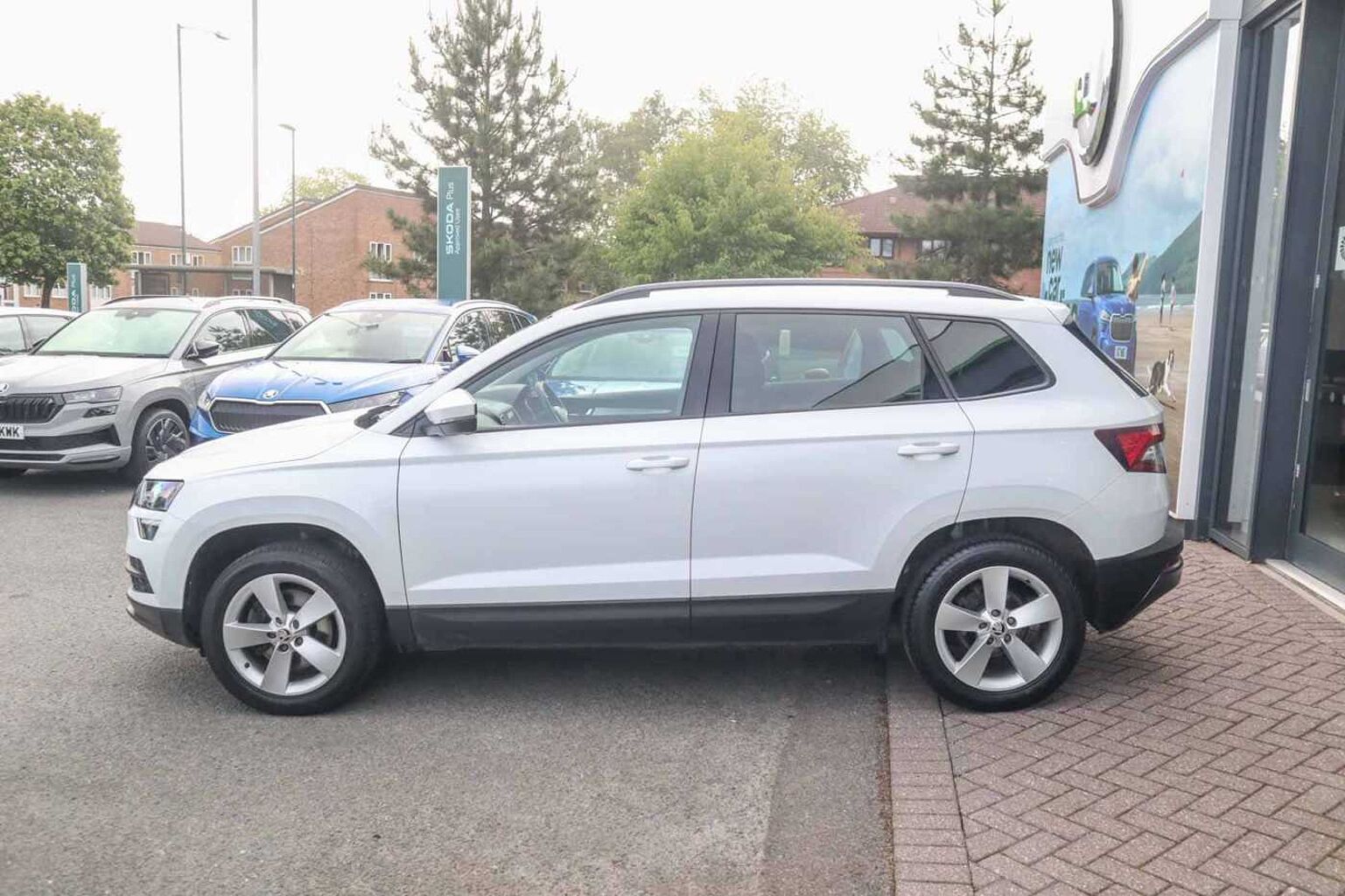 SKODA Karoq 1.0 TSI SE SUV 5dr Petrol Manual Euro 6 (s/s) (115 ps)